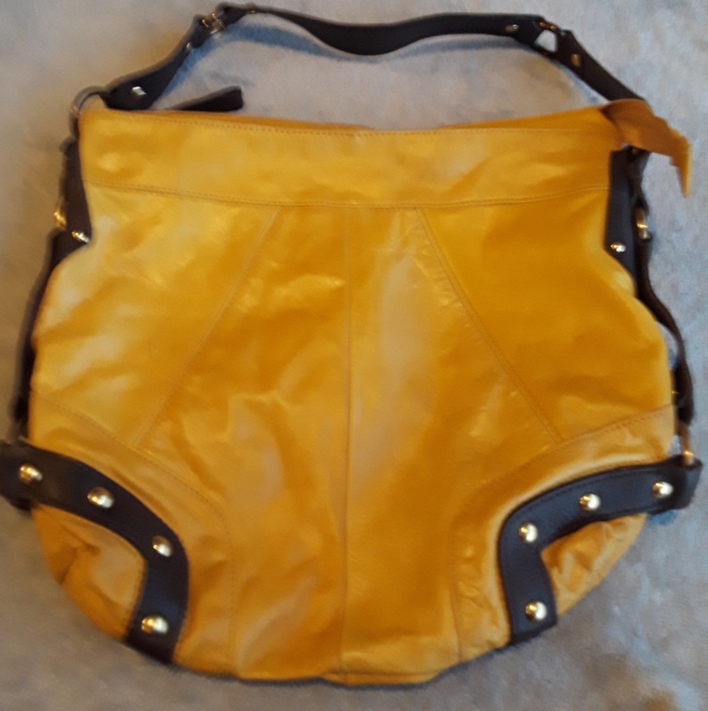Mustard leather bag